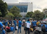 Buruh Indomaret Demo di Kemnaker, Tuding Ada Intimidasi dan Hak Lembur Dipangkas