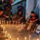 Nyawa Buruh Melayang, Forum Solidaritas Tabur Bunga di Gerbang PT APL, Desak Hentikan Kerja 12 Jam