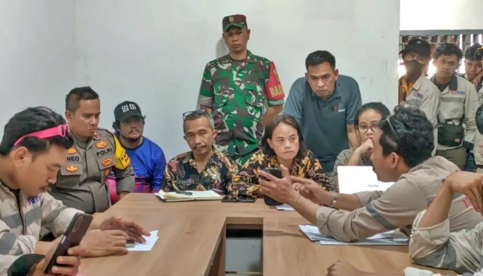 Ratusan Buruh PT NNI Laporkan Dugaan Pelanggaran Ketenagakerjaan ke Disnaker