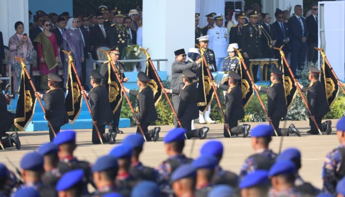 Buruh hingga Mahasiswa Ikut Defile HUT ke-80 Bhayangkara, Tunjukkan Semangat Kebersamaan