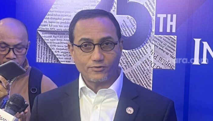 Marak Fenomena PHK Emiten, OJK Tegaskan Kewajiban Keterbukaan Informasi bagi Perusahaan Terbuka