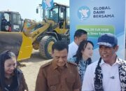 Mentan Ajak Investor Bangun 20 Peternakan Sapi Perah Modern, Targetkan Swasembada Susu Nasional