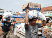 Upah Rp2,5 Juta Tanpa BPJS, Pekerja Harian di JATIM Disebut Makin Tertekan