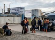 Proses PHK 1.900 Karyawan PT GNI Rampung, Pekerja Mulai Berkemas Pulang Kampung