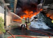 Pabrik Tekstil PT Unggulrejo Wasono di Purworejo Terbakar, Api Diduga Berawal dari Mesin Produksi