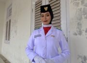 Anak Buruh Tani Jadi Paskibraka Indramayu, Mega Silviah Tak Malu Jual Gorengan Demi Bantu Ibu