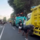 Ratusan Buruh dan Pelaku Usaha Material Banyuwangi Gelar Demo, Konvoi Dump Truk Ganggu Arus Lalu Lintas