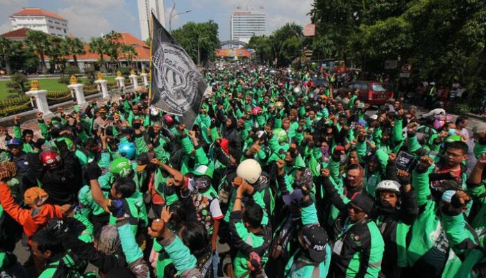 Tolak Jadi UMKM, Serikat Ojol Tuntut Hak Upah Minimum hingga Jam Kerja 8 Jam