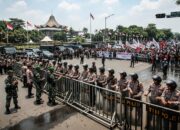 4.998 Personel Gabungan Dikerahkan Amankan Demo di Kawasan DPR/MPR RI