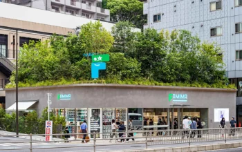 FamilyMart Jepang Izinkan Karyawan Muslimah Berhijab, Model Indonesia Ranisa Rahman Jadi Sorotan