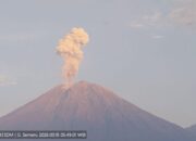 Enam Gunung Api Erupsi Bersamaan, PVMBG Tegaskan Tak Saling Memicu