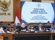 DPR dan Pemerintah Rampungkan Pembahasan RUU Pelindungan Ketenagakerjaan, Terdiri dari 23 Bab dan 313 Pasal