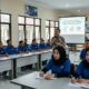 OJK Cirebon Dorong Pekerja Migran Indramayu Bijak Kelola Keuangan demi Masa Depan